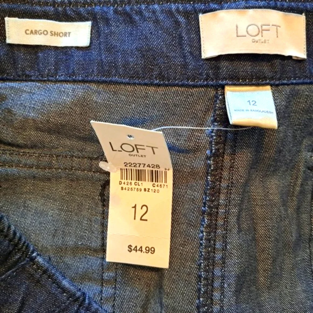 NEW Loft Dark Wash Shorts Size 12